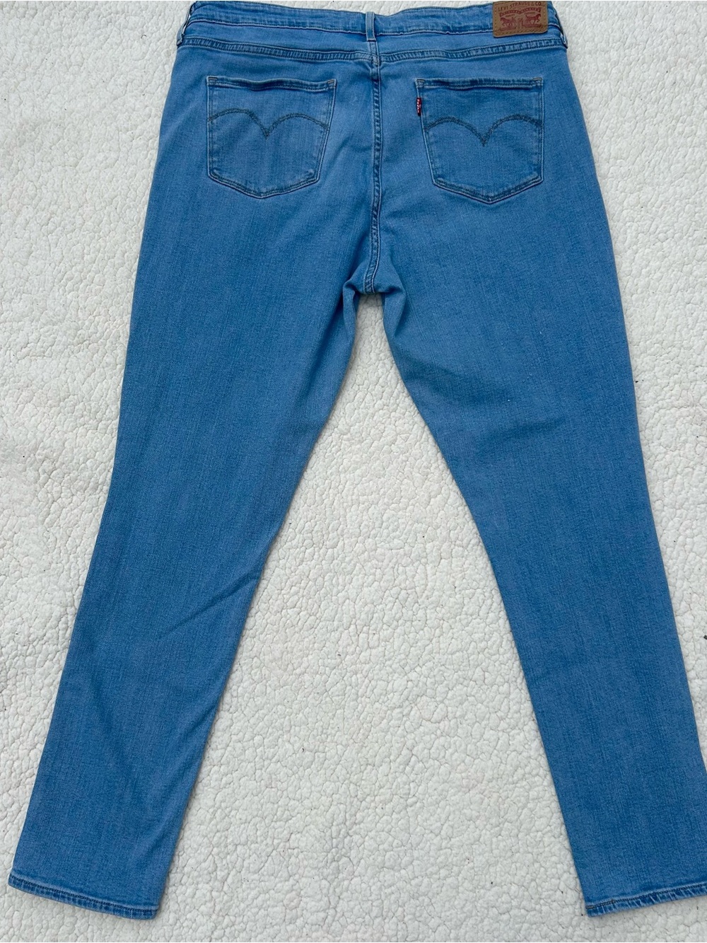 Levi's Women's 721 High Rise Skinny Jeans - Picture 5 of 10